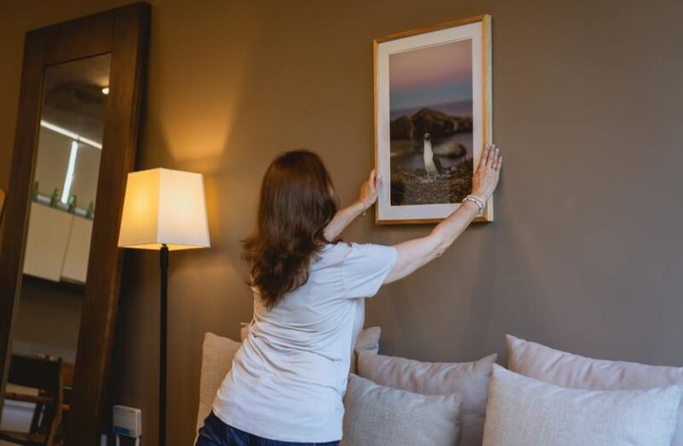 Da un toque diferente a tu hogar con muebles de diseño